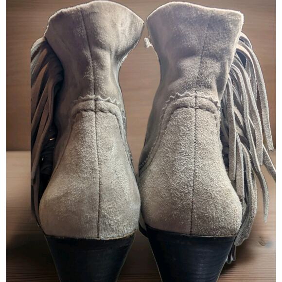 Sam Edelman LOUIE Taupe Suede Fringed Western Style Ankle Boots 7.5 Boho Preppy - Picture 2 of 7